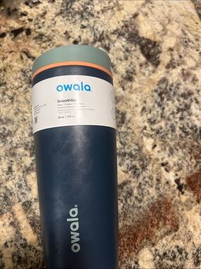 Owala SmoothSip 20 oz Insulated Tumbler - Navy Body with Mint Lid & Coral Trim